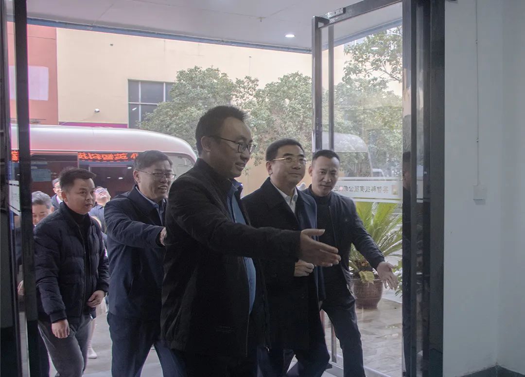 九江市市委副書記、市長蔣文定來英智科技調(diào)研督導(dǎo)“五經(jīng)普”工作！